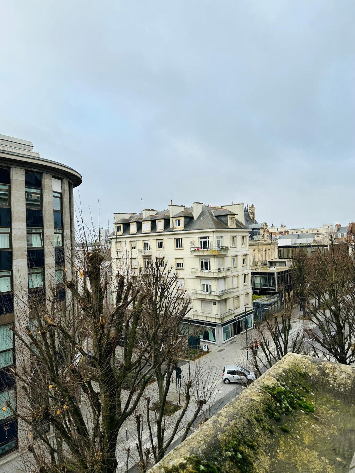 Le Rennais - Gare & Centre Ville Рен Екстериор снимка
